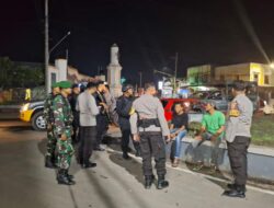 Sinergitas TNI-POLRI, Wujudkan Pilkada Damai Polsek Woha Gelar Patroli Gabungan