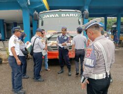 Sat Lantas Polres Bima Kota dan Dinas Perhubungan Gelar Penegakan Hukum Angkutan AKAP, AKDP, dan Pariwisata di Terminal Dara