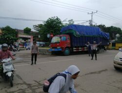 Polsek Rasanae Barat Laksanakan Giat Rawan Pagi di Depan MTsN 1 Padolo Kota Bima