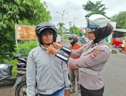 Sat Lantas Polres Bima Kota Sosialisasikan Keselamatan Berlalu Lintas di Perempatan Santi