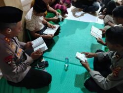 Menunggu Waktu Berbuka Puasa, Kapolres Bima Kabupaten Berikan Tauziah dan Tadarus Al-Qur’an Bersama Tahanan