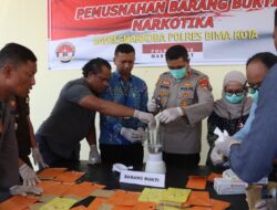 Polres Bima Kota Musnahkan Barang Bukti Narkotika Jenis Sabu 122,82 Gram Secara Terbuka