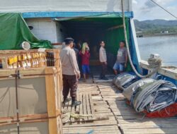 Personel Polsek Kawasan Pelabuhan Laut Bima Gelar Patroli Rutin dan Himbauan Kamtibmas di Area Pelabuhan